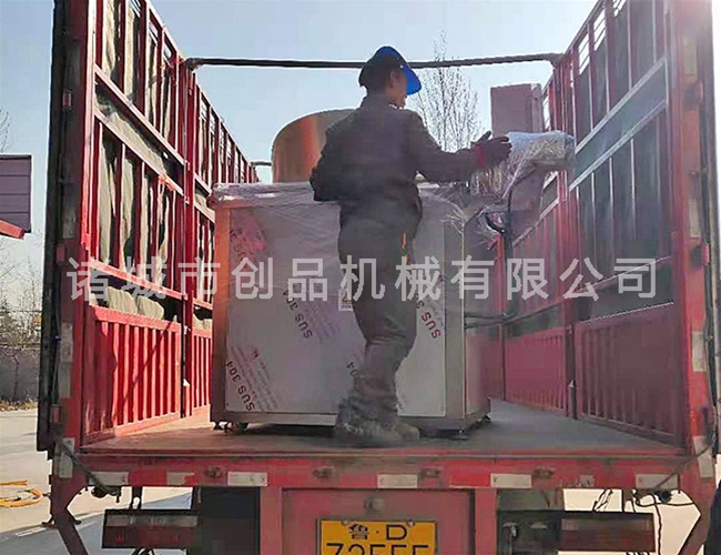 油炸机发货现场